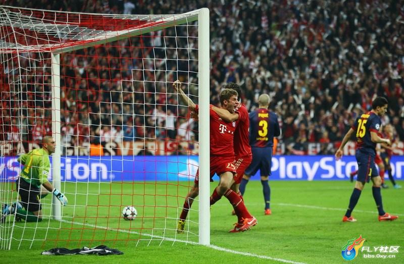  拜仁慕尼黑巨星云集发威，豪华攻击群轮番冲击碾压弱旅防线