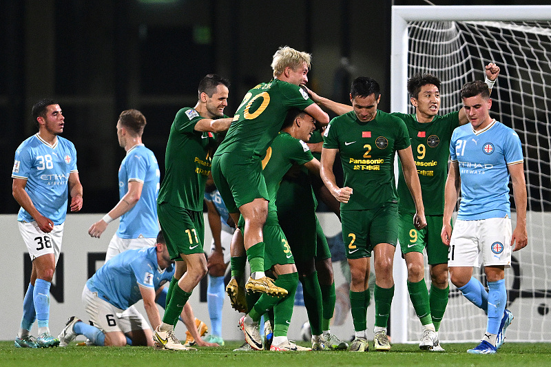  伊兰加补时绝平曼联主场艰难战平伯恩利保住颜面