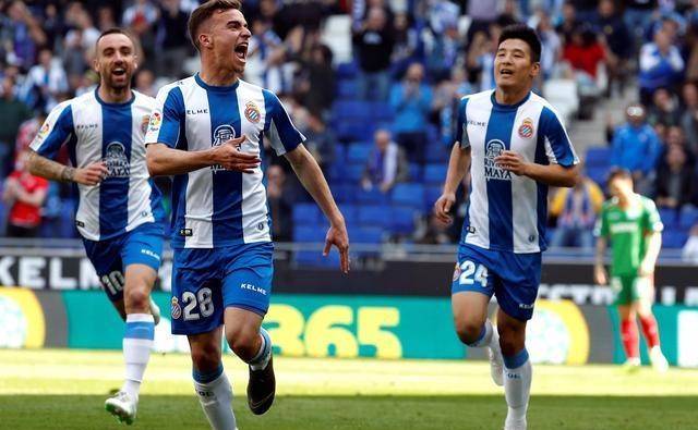  兰斯保级形势仍严峻，虽全力拼搏仍不敌强敌处境危险